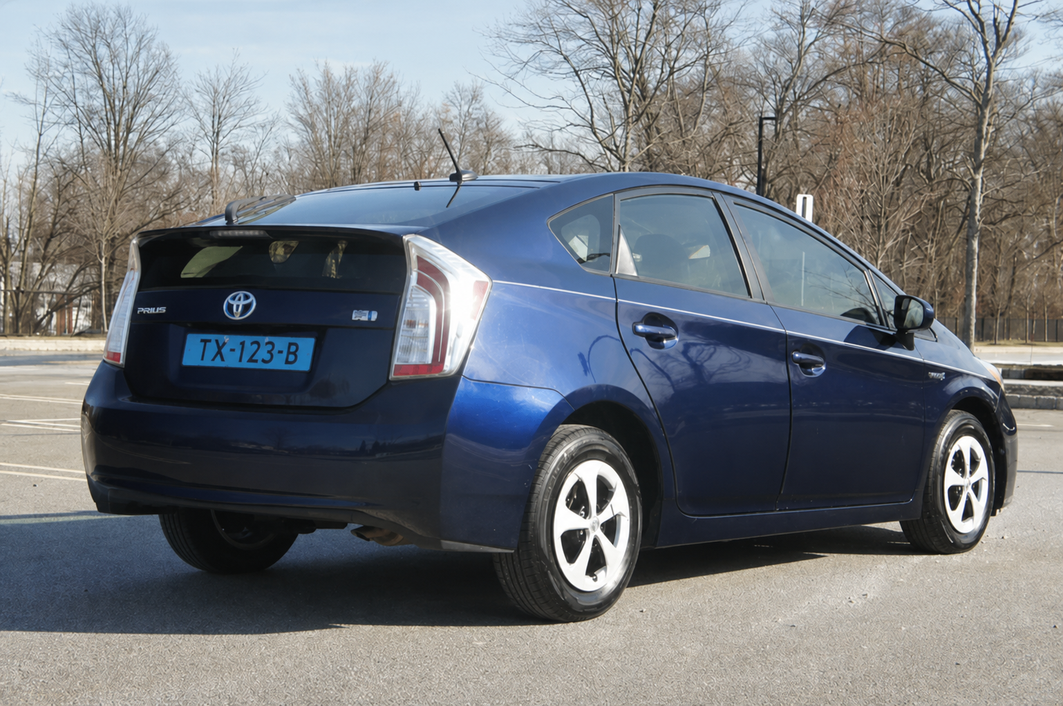Toyota Prius van Best Service Taxi